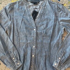 Veronica Beard Denim Long Sleeve Button Front Shirt NWT Size 2